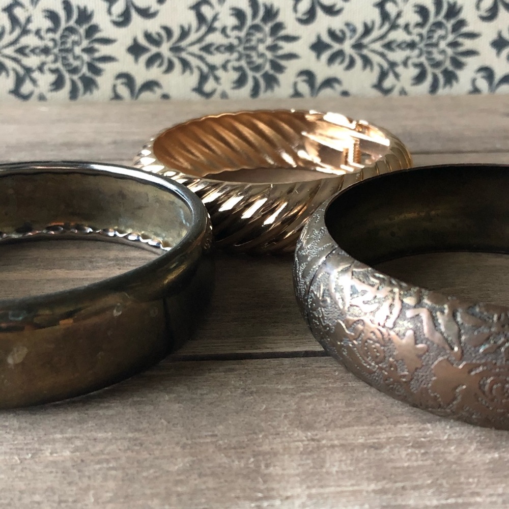 Bangle Bracelet Bundle✨ - Picture 4 of 15